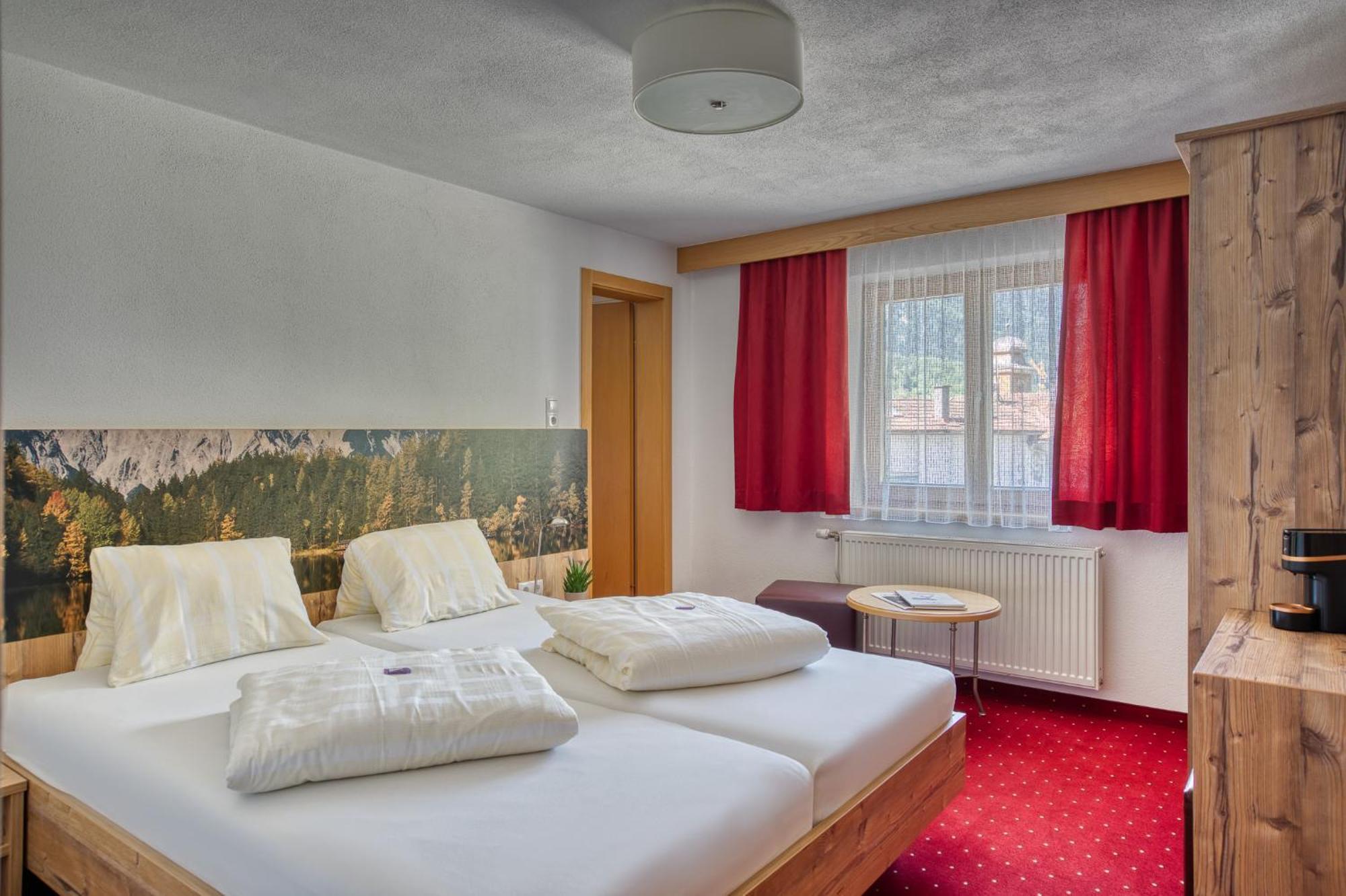 Hotel Jaegerhof Ец Номер фото